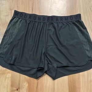 Under Armour Women's Green Athletic Shorts